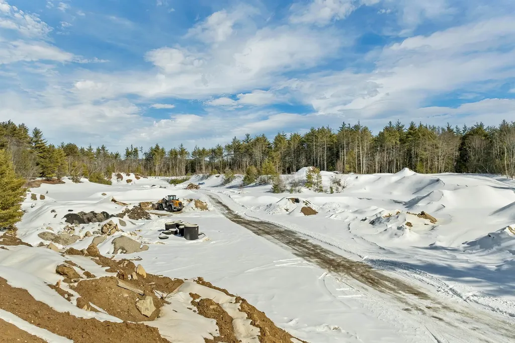 65 Archers Pond Road Ossipee NH 03864