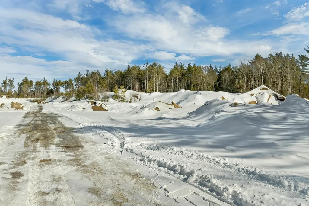 65 Archers Pond Road Ossipee NH 03864