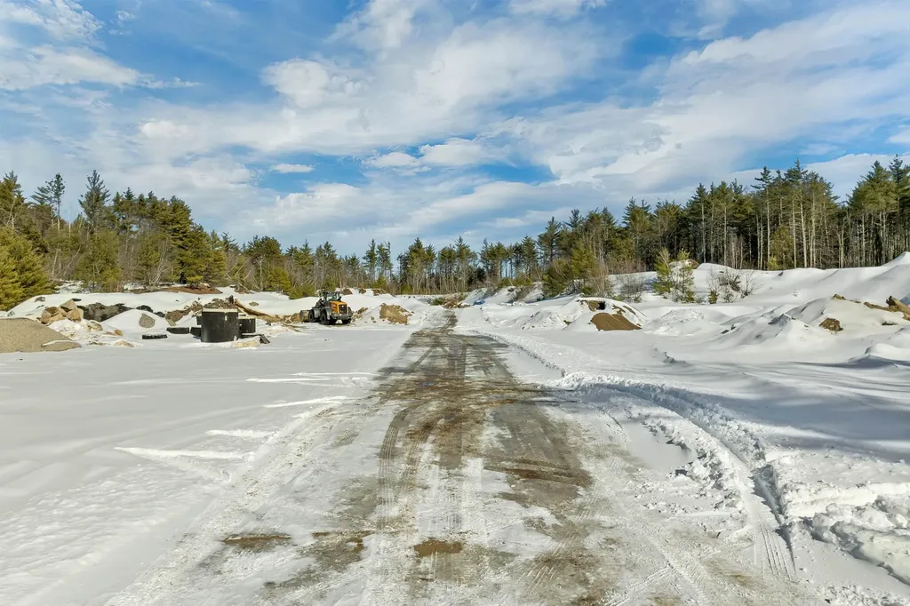 65 Archers Pond Road Ossipee NH 03864