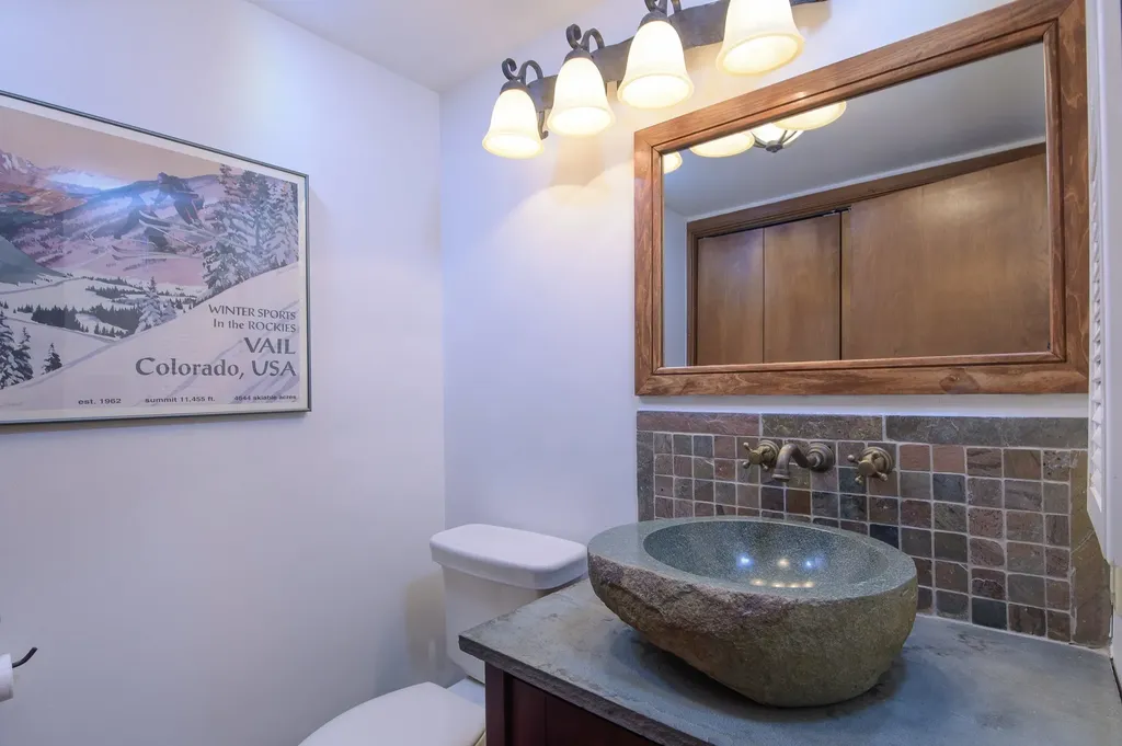 1C Townhouse Square Dover VT 05356