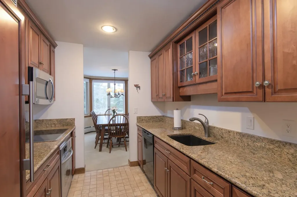 1C Townhouse Square Dover VT 05356