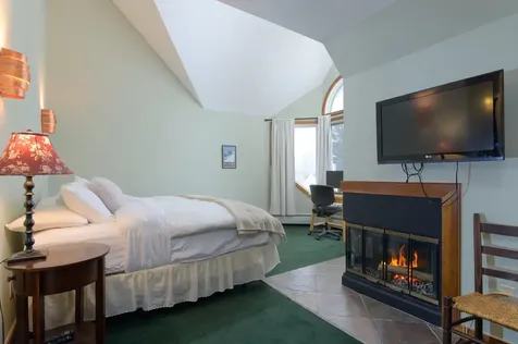 1C Townhouse Square Dover VT 05356