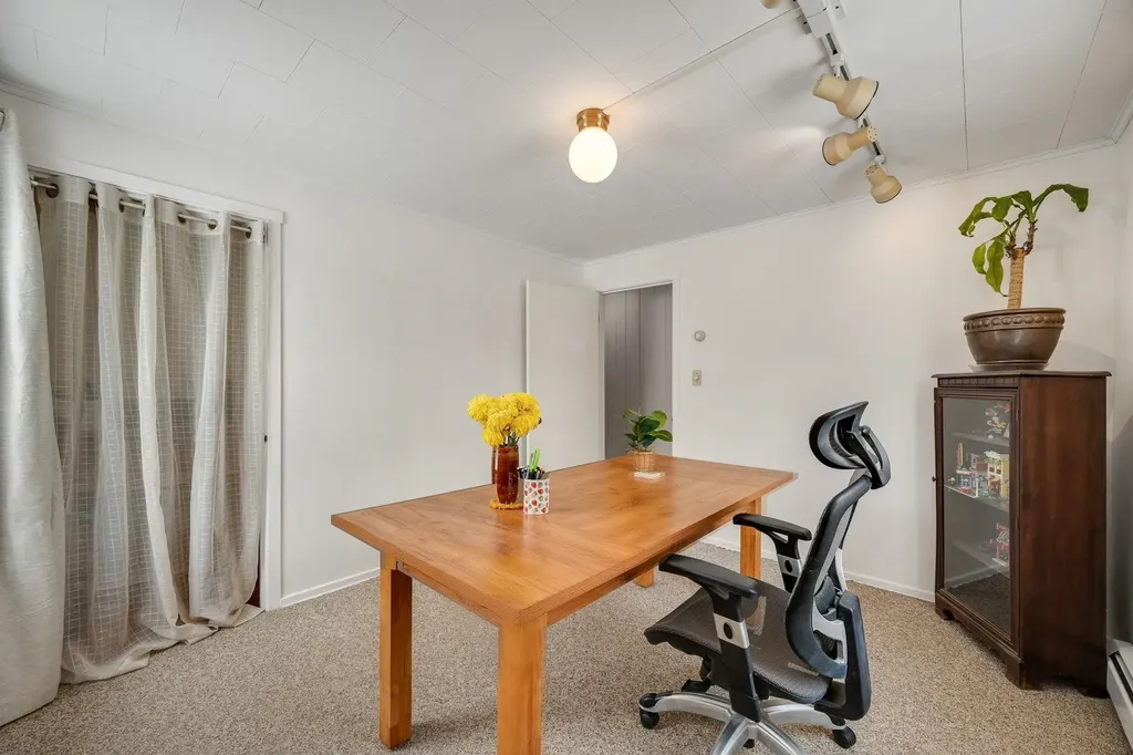 70 Dodds Court Burlington VT 05408