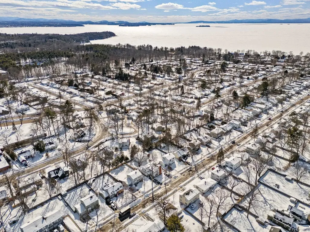 70 Dodds Court Burlington VT 05408