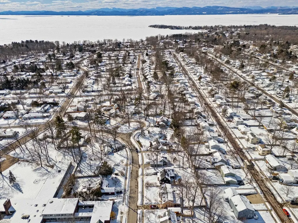 70 Dodds Court Burlington VT 05408