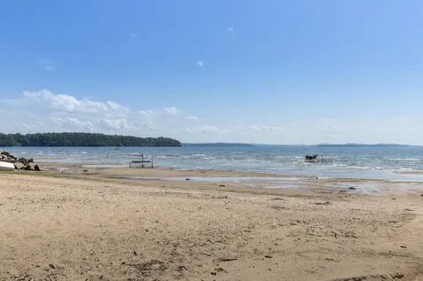 70 Dodds Court Burlington VT 05408