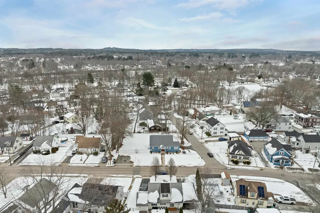151 Tolles Street Nashua NH 03064