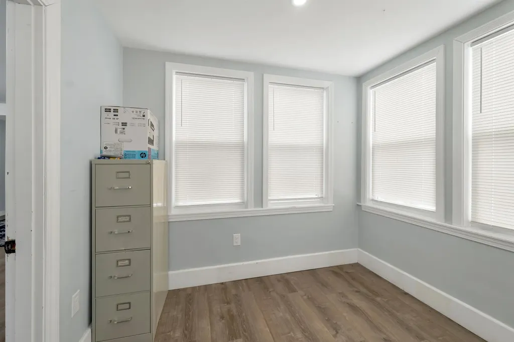 151 Tolles Street Nashua NH 03064