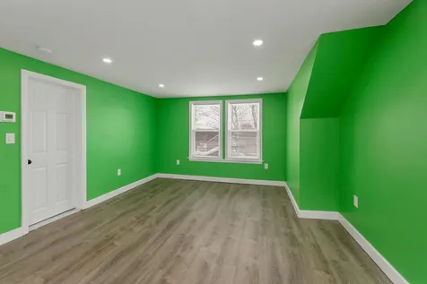 151 Tolles Street Nashua NH 03064