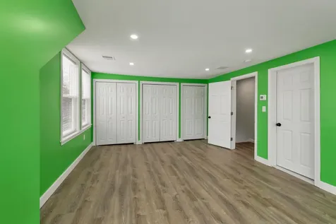 151 Tolles Street Nashua NH 03064