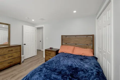 151 Tolles Street Nashua NH 03064
