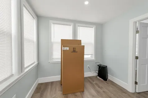 151 Tolles Street Nashua NH 03064