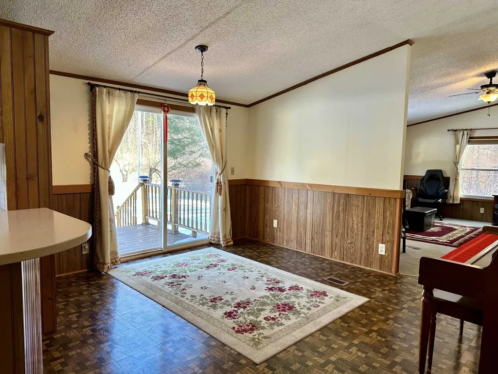 133 Otter View Drive Clarendon VT 05759