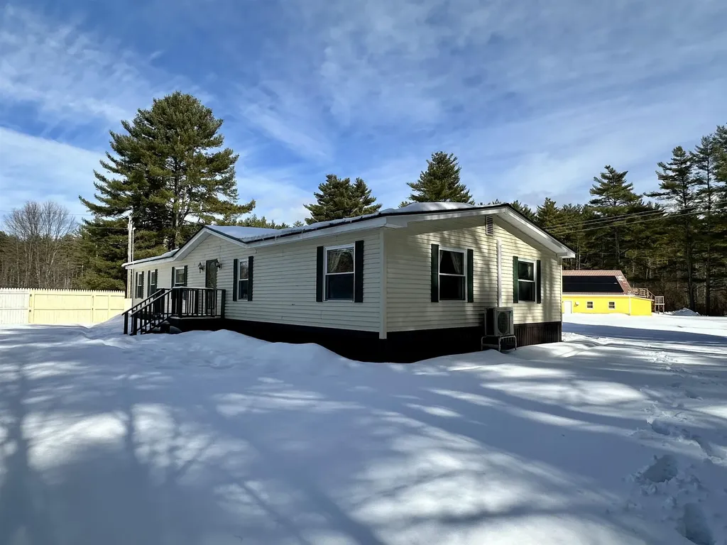 133 Otter View Drive Clarendon VT 05759