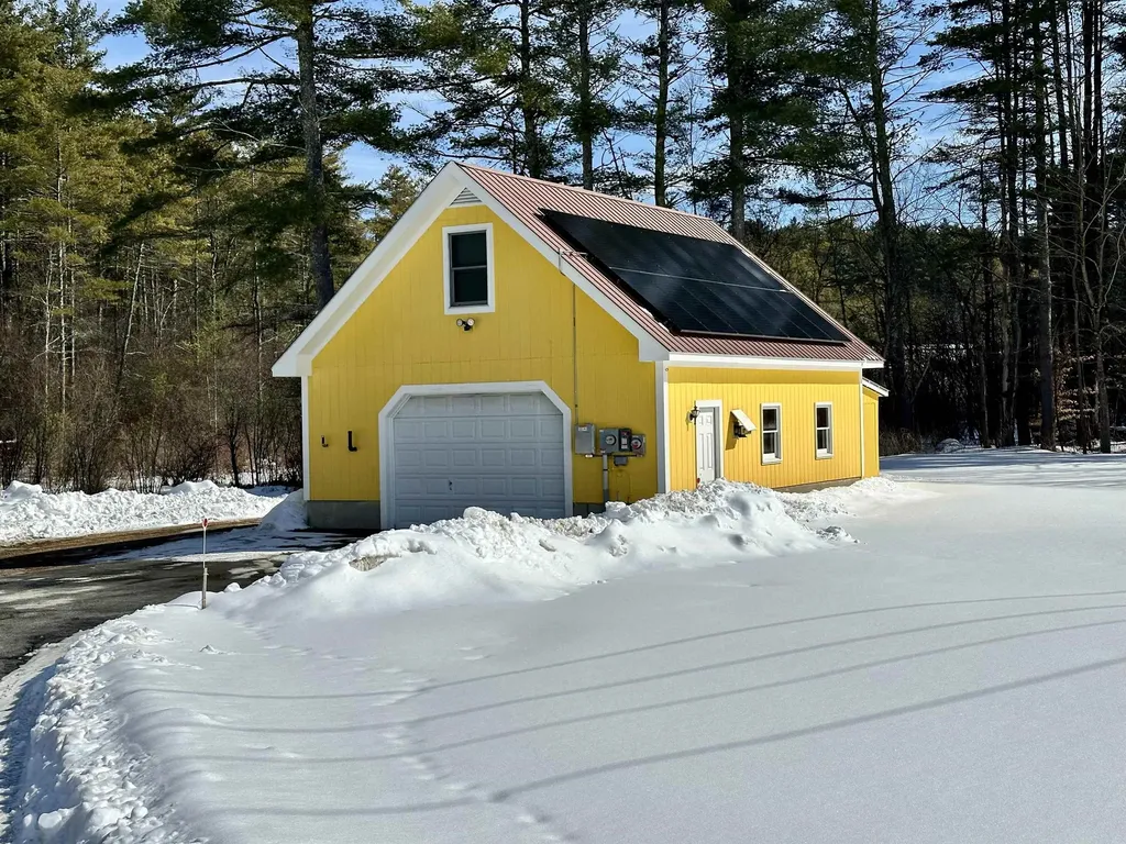 133 Otter View Drive Clarendon VT 05759
