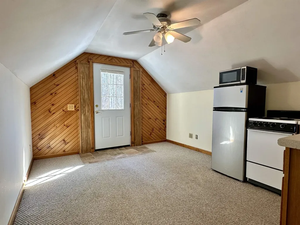 133 Otter View Drive Clarendon VT 05759