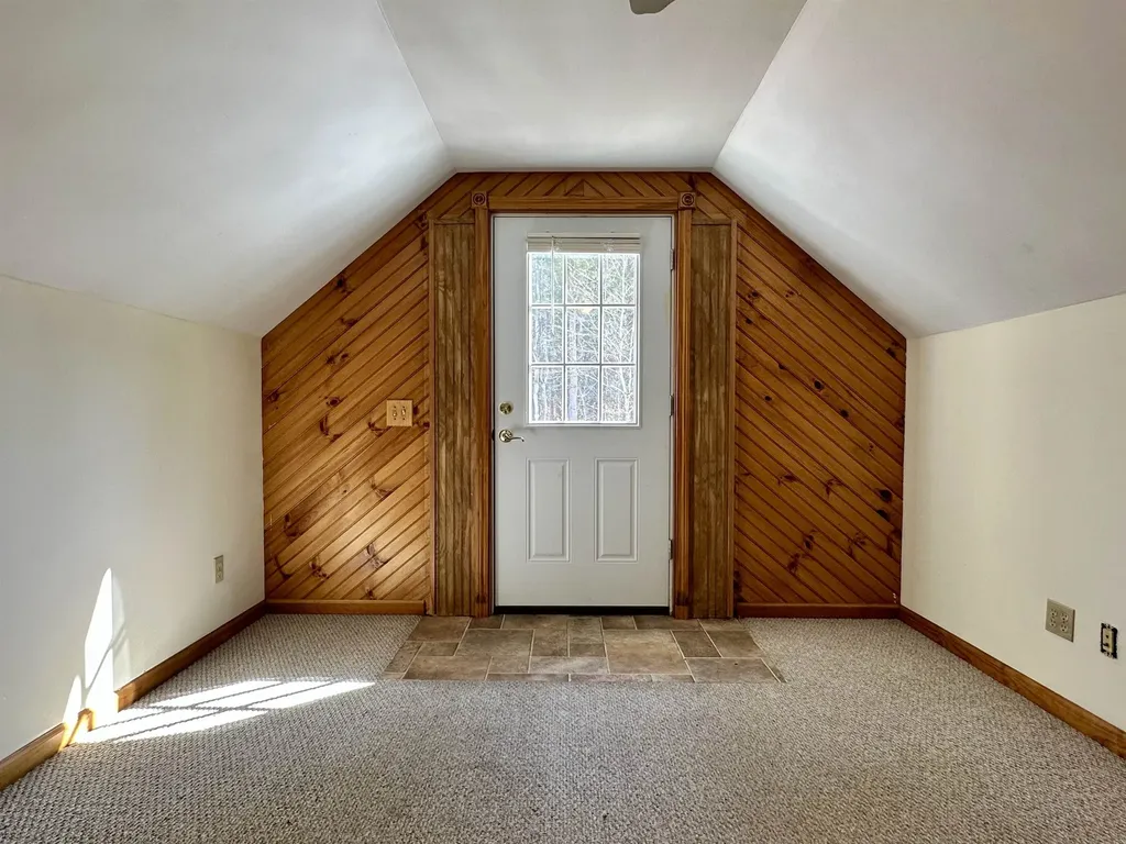 133 Otter View Drive Clarendon VT 05759