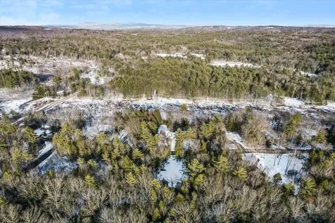 M10 L05 S37 Centennial Drive Webster NH 03303