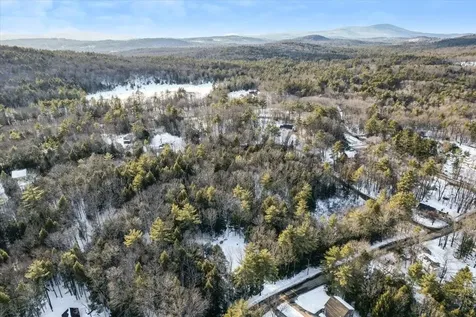 M10 L05 S37 Centennial Drive Webster NH 03303