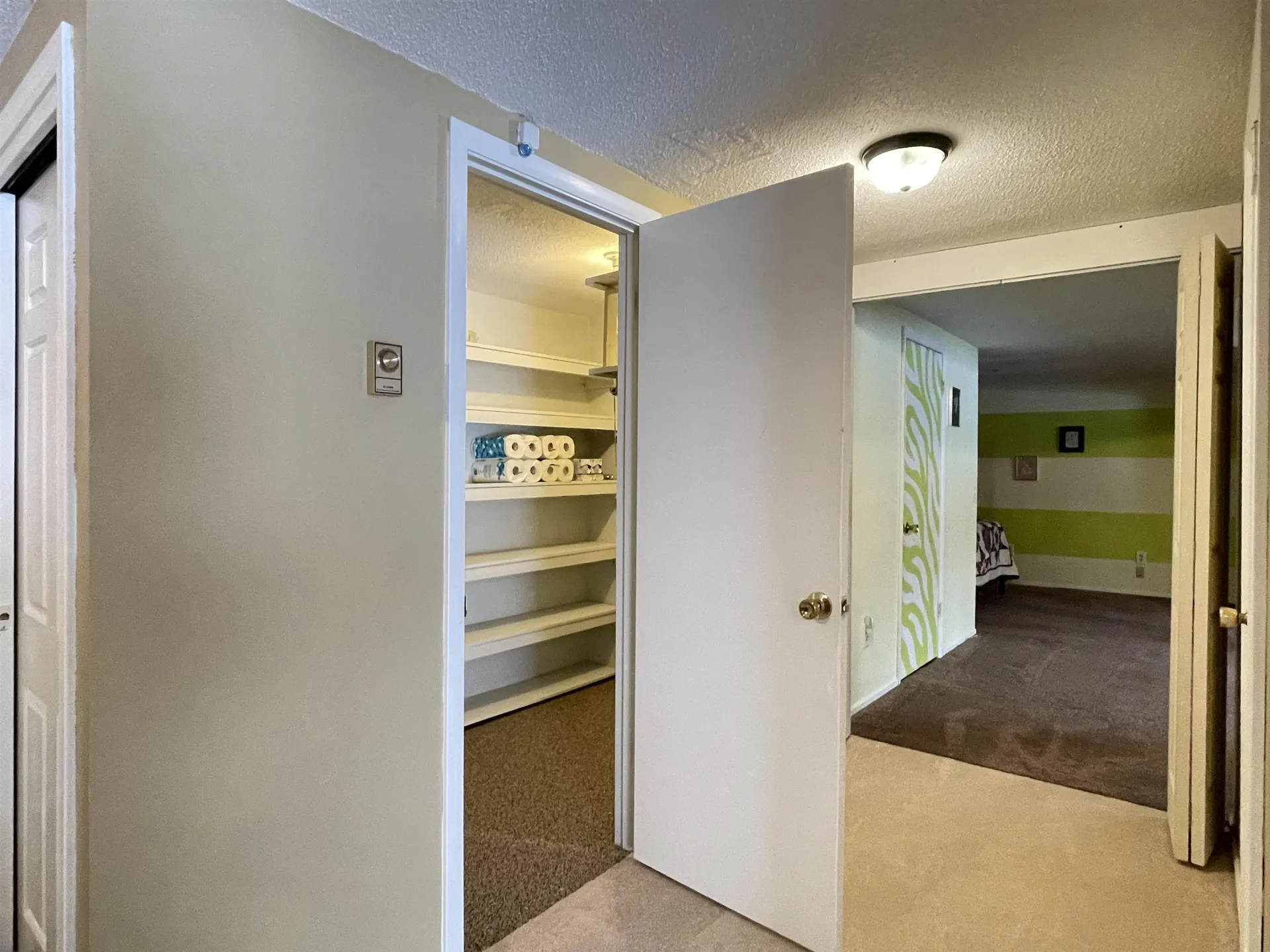 14 Colonial Square Peterborough NH 03458