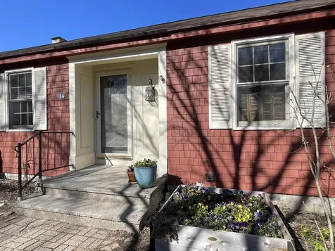 14 Colonial Square Peterborough NH 03458