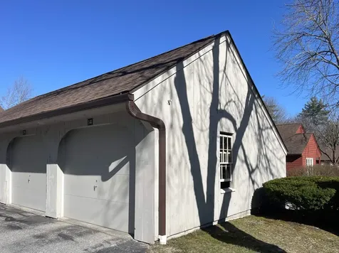 14 Colonial Square Peterborough NH 03458