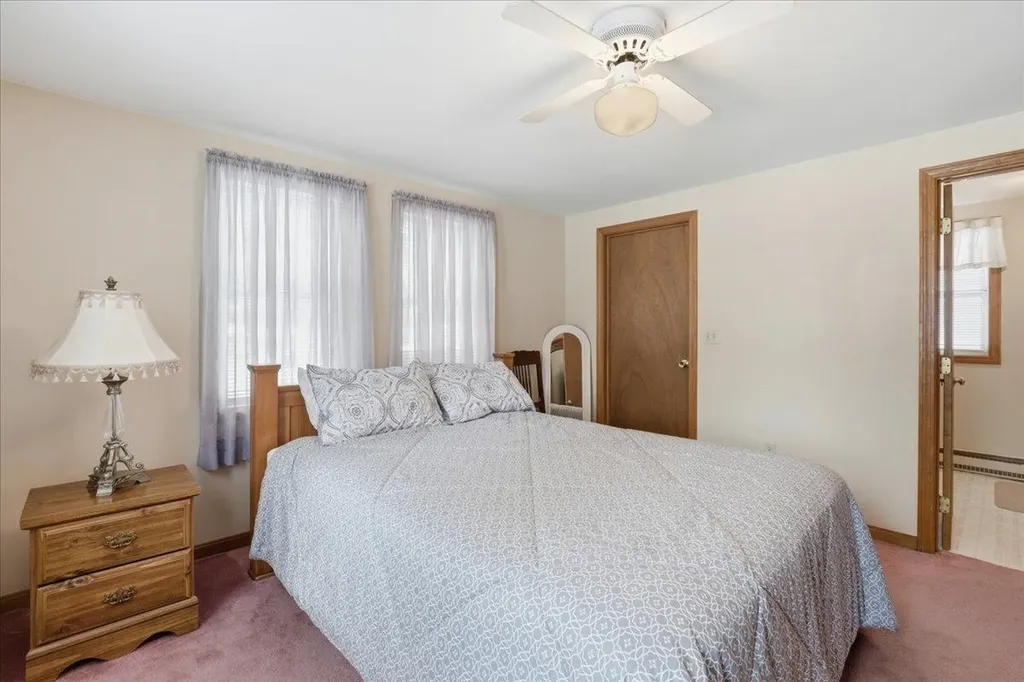 16 Robin Lane Moultonborough NH 03254