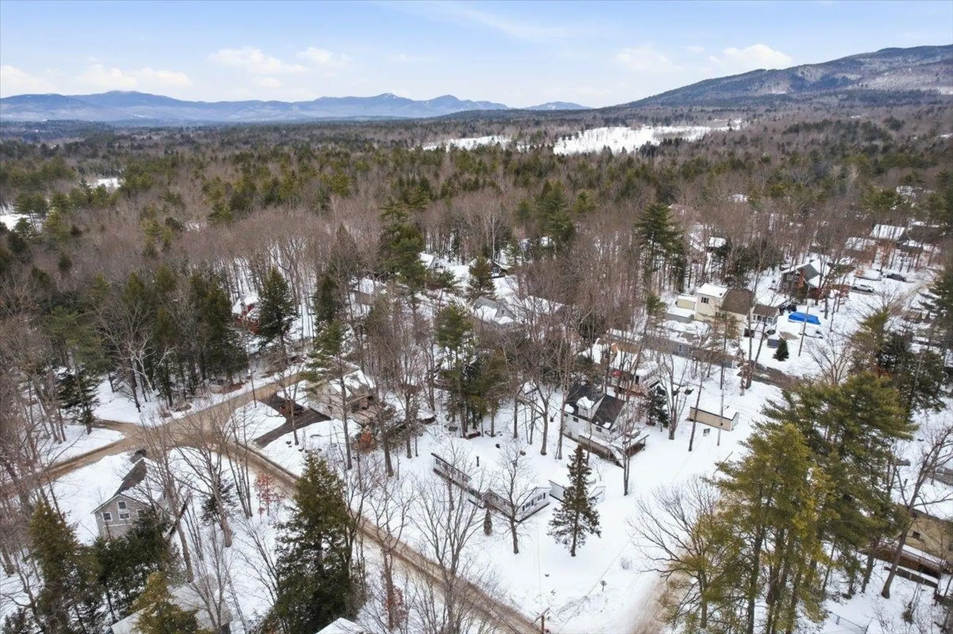 16 Robin Lane Moultonborough NH 03254