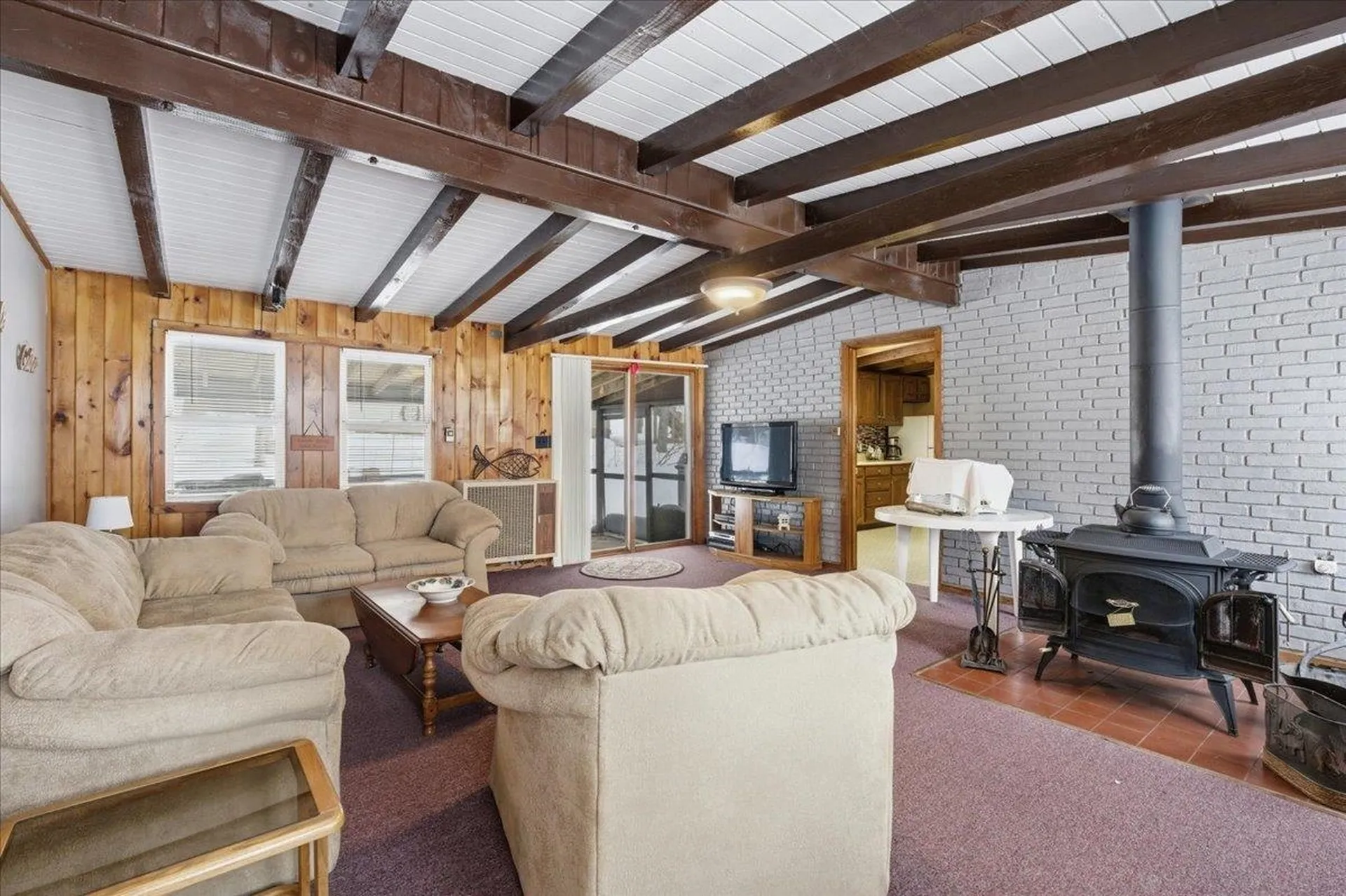 16 Robin Lane Moultonborough NH 03254