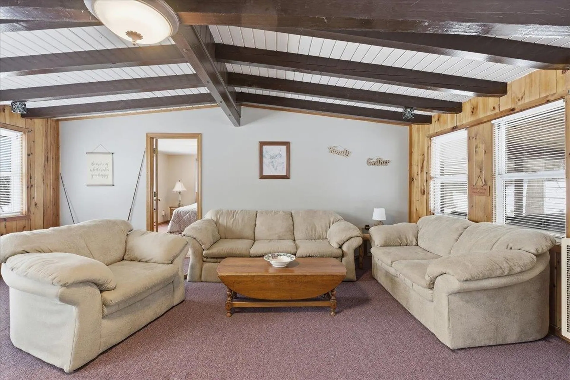 16 Robin Lane Moultonborough NH 03254