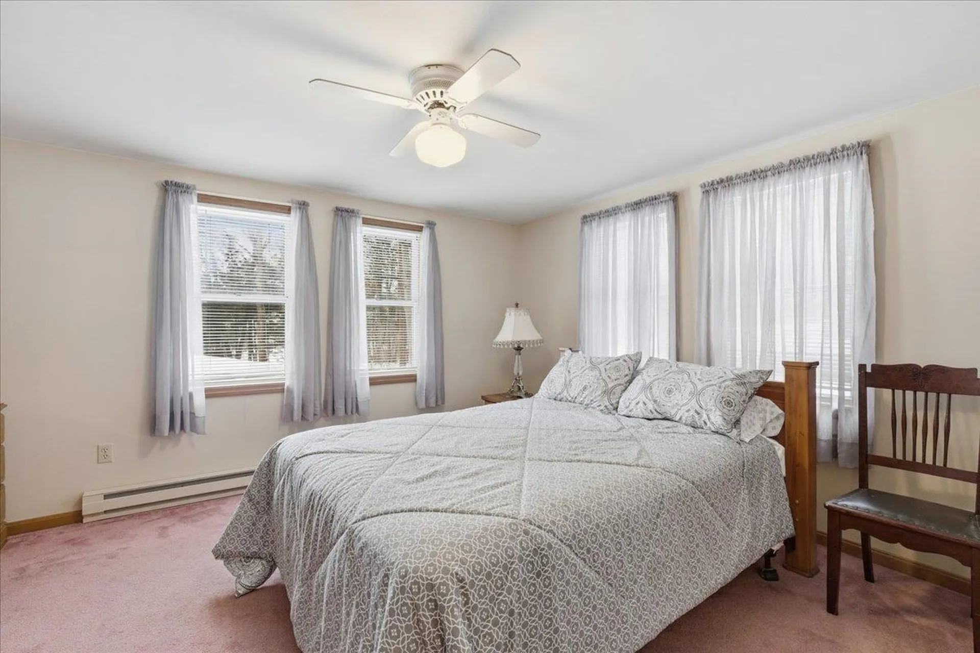 16 Robin Lane Moultonborough NH 03254