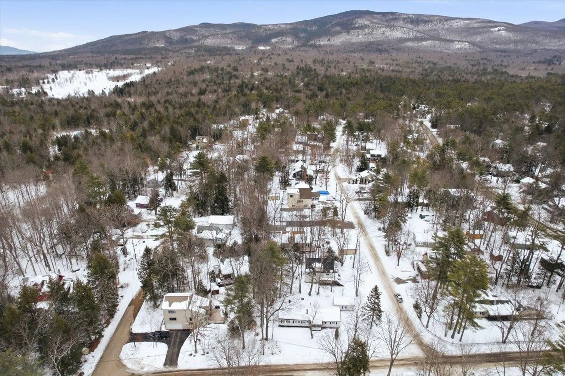 16 Robin Lane Moultonborough NH 03254