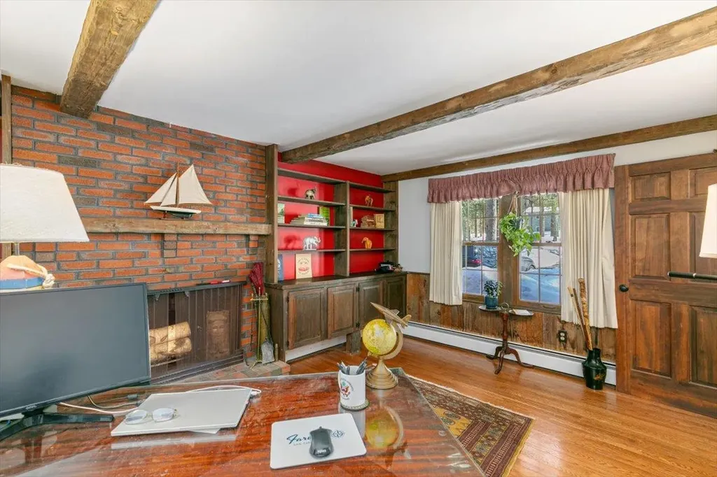 11 Farview Hill Road Atkinson NH 03811