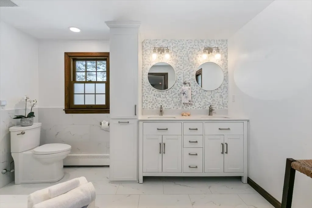 11 Farview Hill Road Atkinson NH 03811