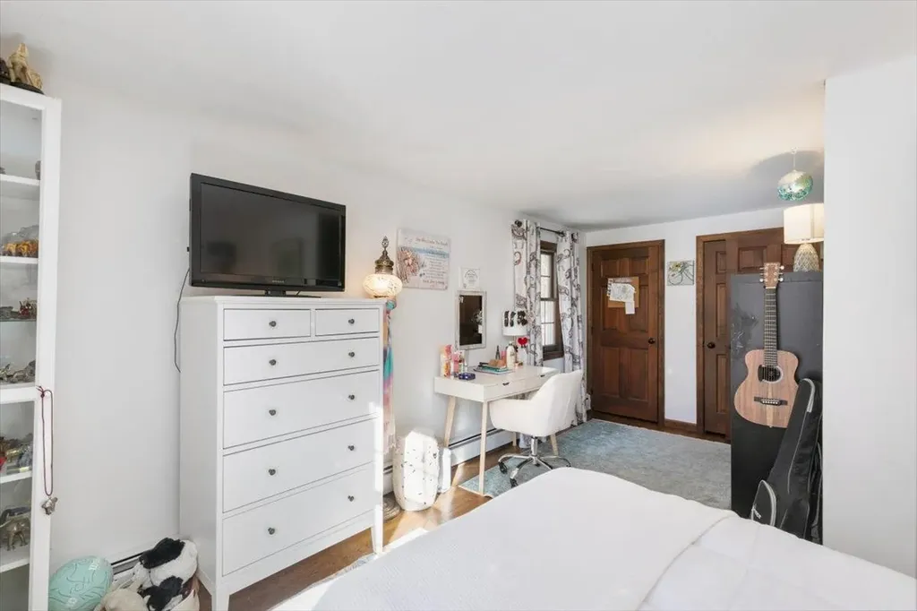 11 Farview Hill Road Atkinson NH 03811