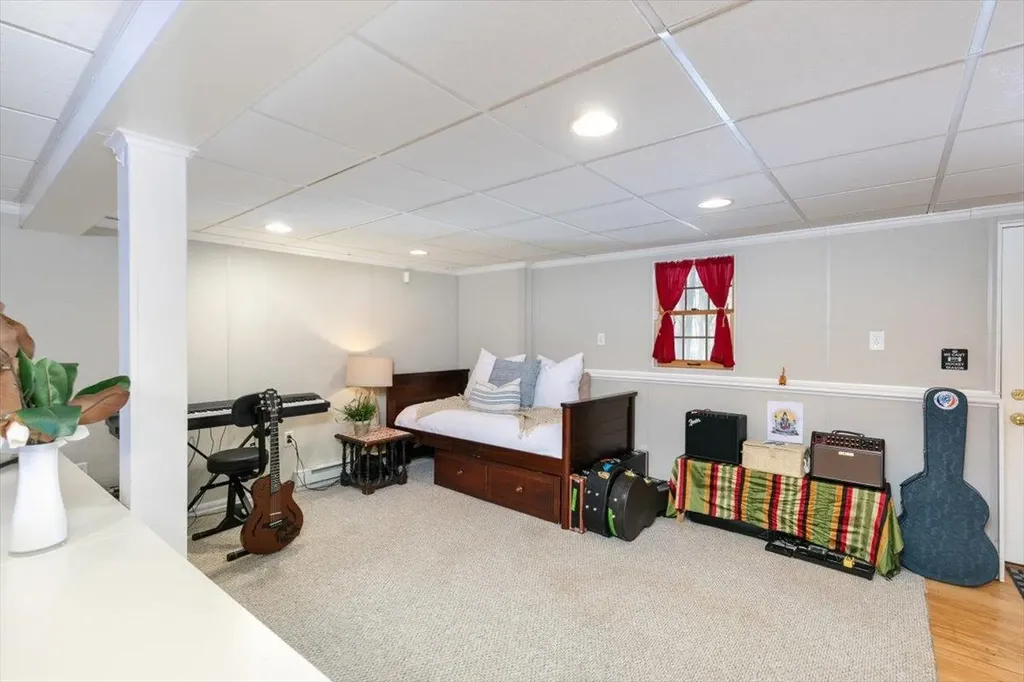 11 Farview Hill Road Atkinson NH 03811