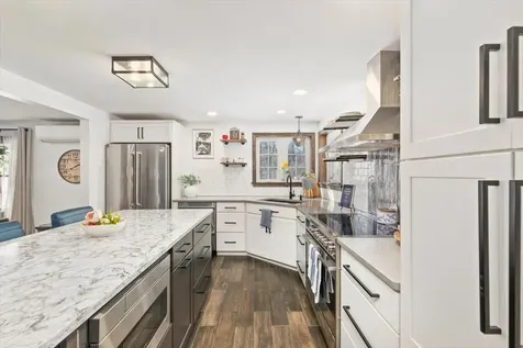 11 Farview Hill Road Atkinson NH 03811
