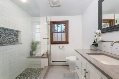 11 Farview Hill Road Atkinson NH 03811