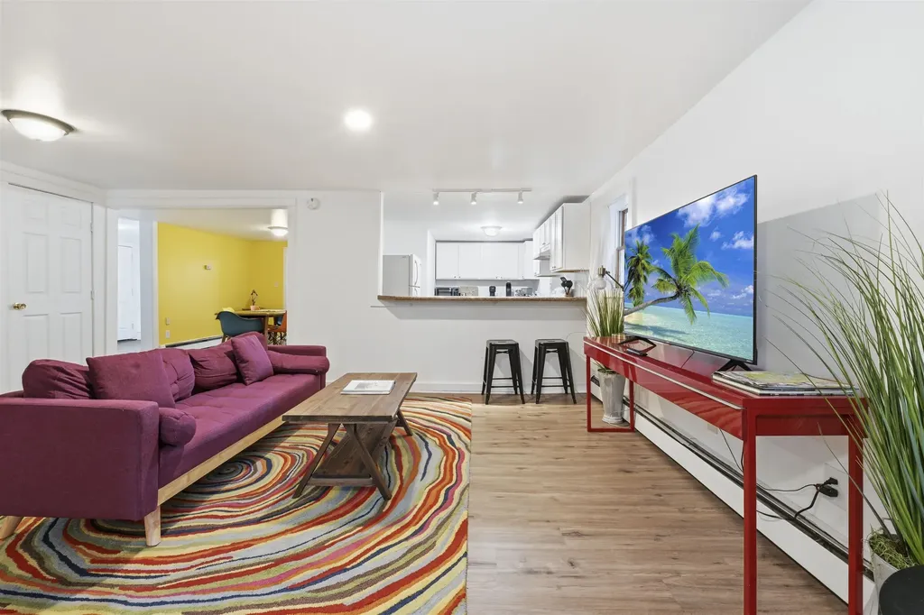 446 Colchester Avenue Burlington VT 05401