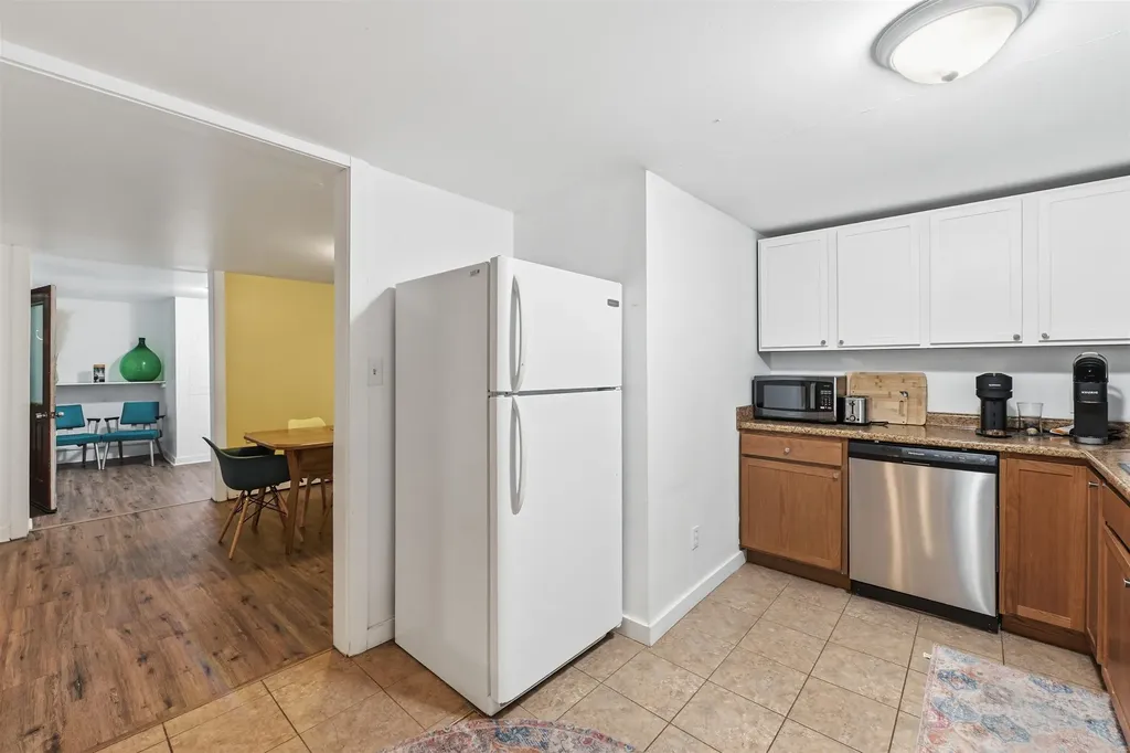 446 Colchester Avenue Burlington VT 05401