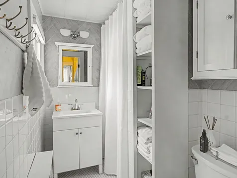 21 Clymer Street Burlington VT 05401