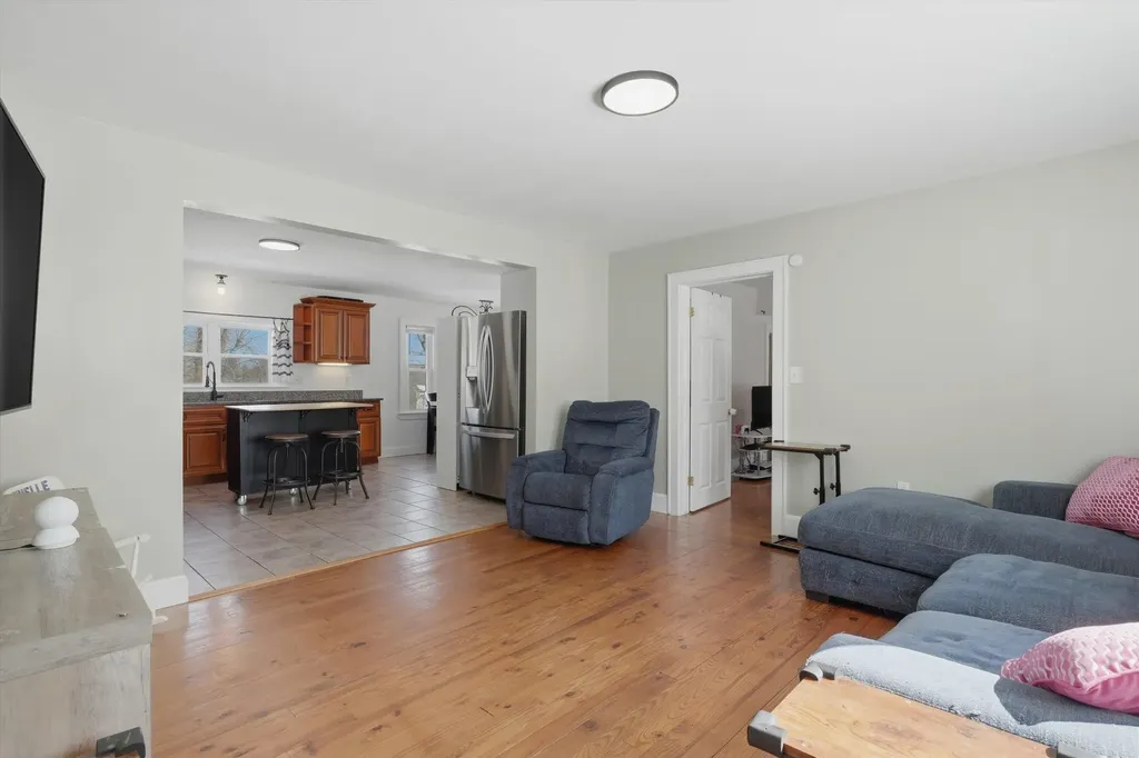 193 Beaver Street Manchester NH 03104