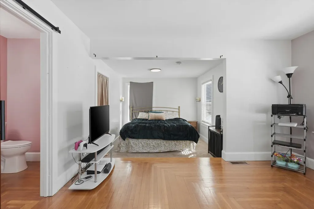 193 Beaver Street Manchester NH 03104