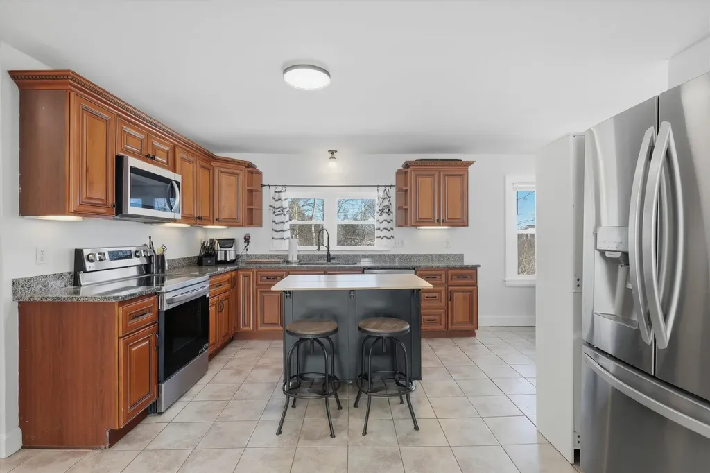 193 Beaver Street Manchester NH 03104