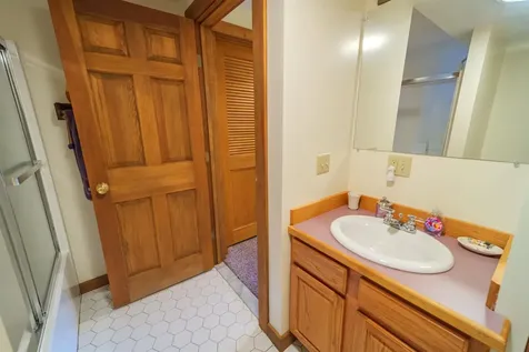 156 West Lake Road Wilmington VT 05356