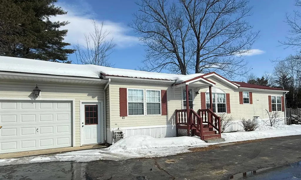 10 Timothy Drive Belmont NH 03220