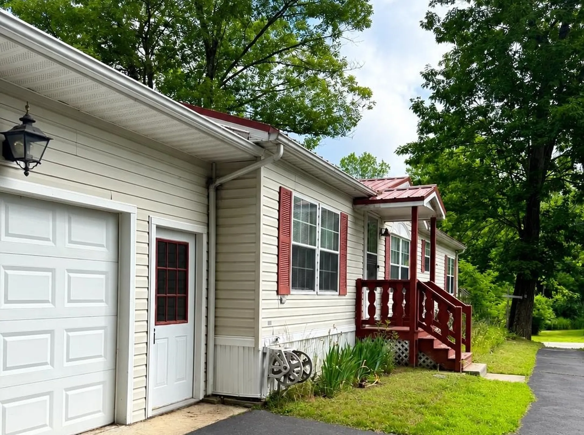 10 Timothy Drive Belmont NH 03220