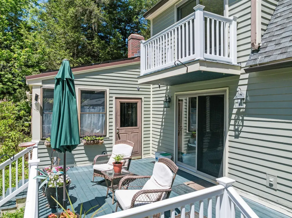 5 Piney Road Brookfield NH 03872