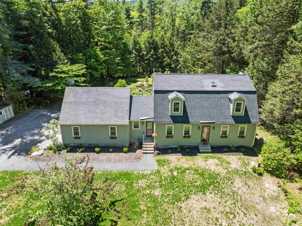 5 Piney Road Brookfield NH 03872