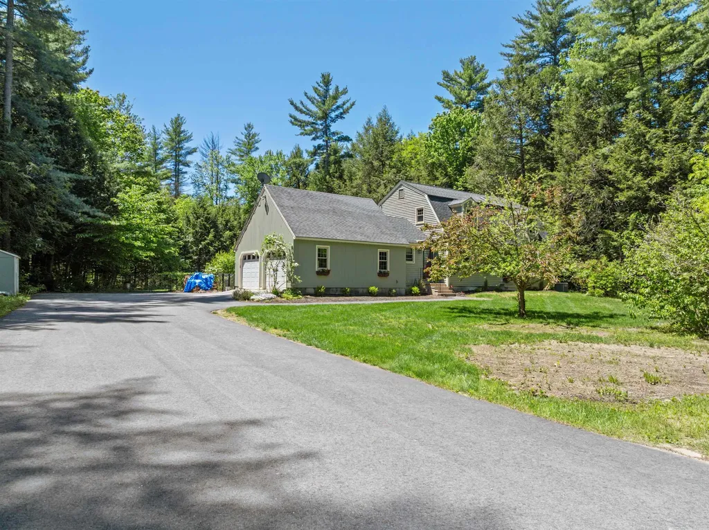 5 Piney Road Brookfield NH 03872